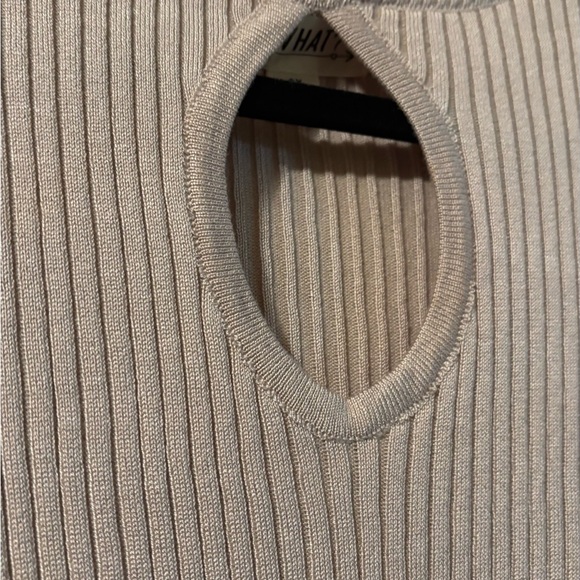 Chic Ribbed Knit Top - Neutral - Picture 2 of 5
